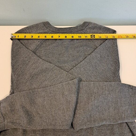 Banana Republic Men's Medium Merino Wool Crewneck Long Sleeve Sweater - Picture 12 of 12